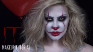 Consigue el mejor maquillaje para novia zombie y crea un look aterrador