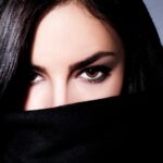 Descubre las mejores sombras de maquillaje para realzar tu mirada.