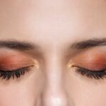 Descubre cómo resaltar tus ojos marrones con nuestro tutorial de maquillaje paso a paso. ¡Resalta tu Belleza natural al máximo!