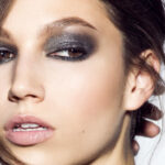 Descubre los mejores consejos de maquillaje para resaltar tus ojos oscuros – ¡Entra ahora!