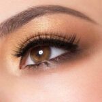 Descubre el mejor maquillaje para resaltar tus ojos oscuros