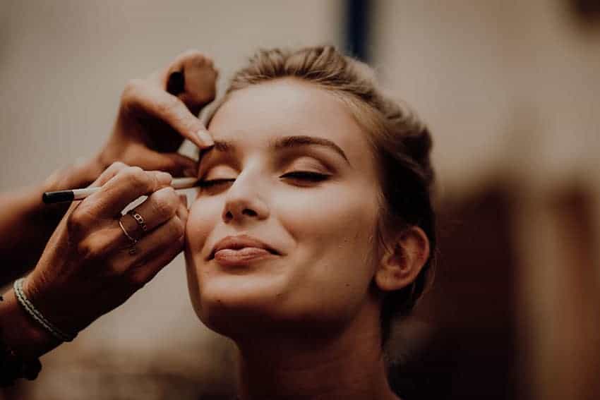 Descubre los secretos del maquillaje verde de ojos y resalta tu mirada