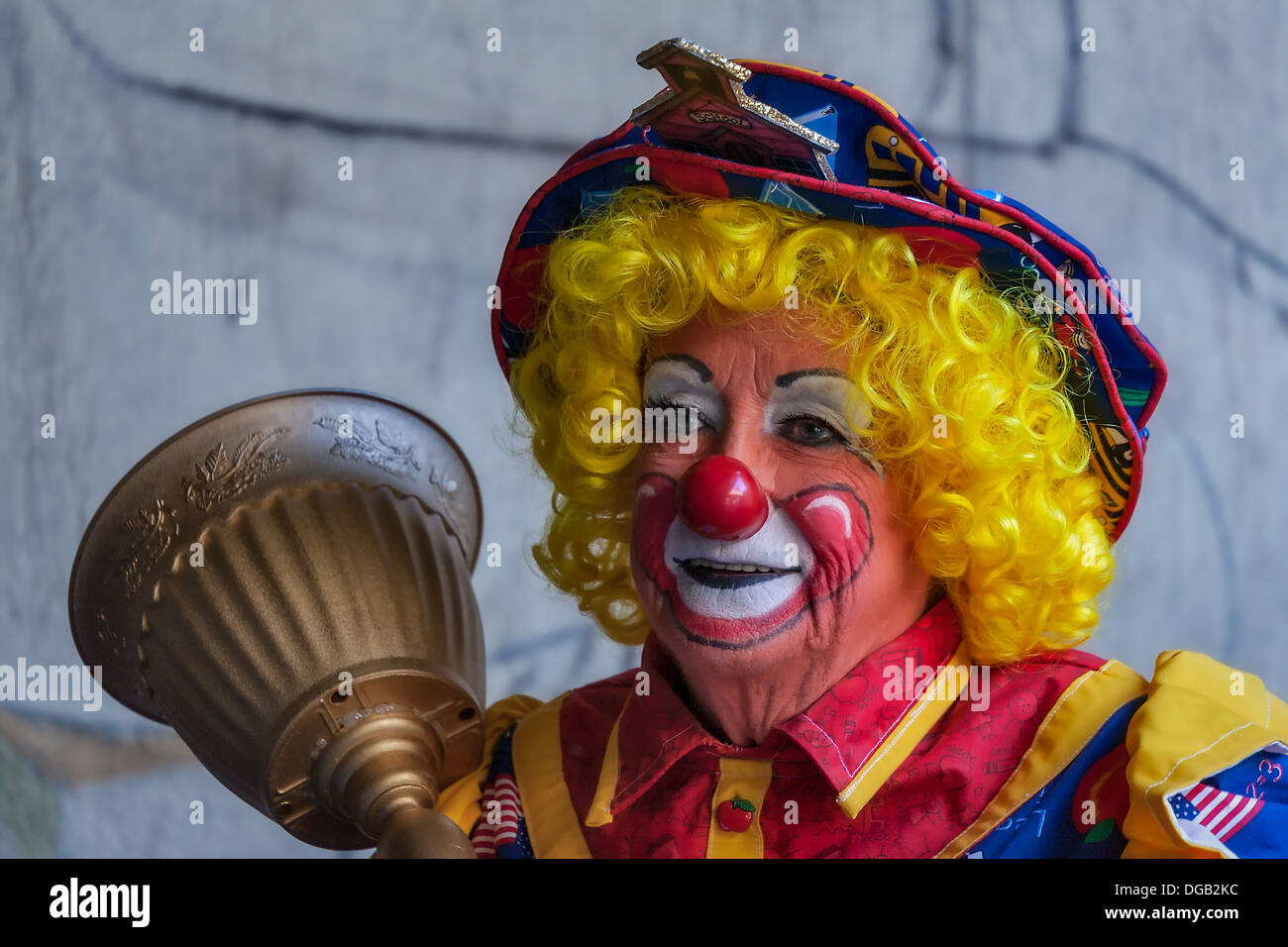 Descubre el mejor maquillaje payaso para eventos y fiestas infantiles.
