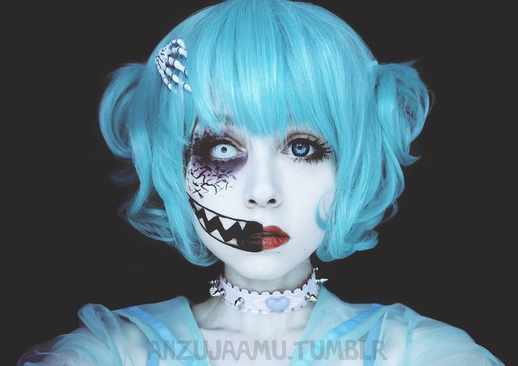 Descubre cómo lograr un look de maquillaje anime inspirado en Miku.