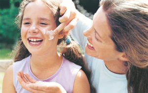 Consejos para cuidar la piel de los niños: prevención y tratamiento de irritaciones y alergias