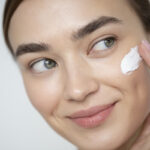 Rutina de cuidado facial para piel seca: consejos y productos recomendados