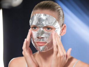Transforma tu piel mientras duermes con una rutina nocturna facial eficaz