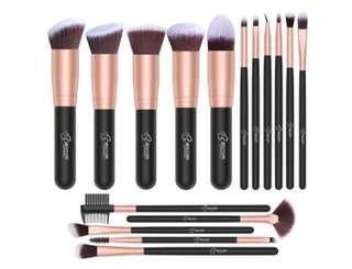 Consigue un look impecable con nuestro pincel de maquillaje
