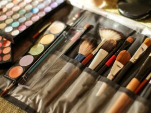 Descubre los mejores pinceles de maquillaje y resalta tu Belleza.