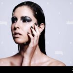 Descubre el mejor maquillaje pirata para hombre ¡Crea un look auténtico y sorprendente!