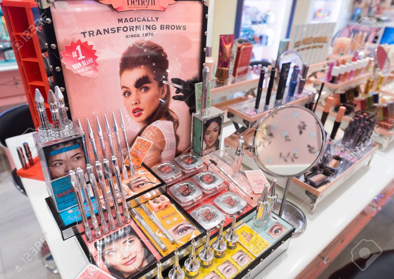 Descubre los beneficios del maquillaje Benefit en Malasia