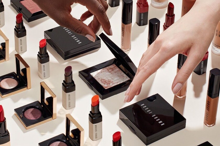 Descubre el set de maquillaje Bobbi Brown: Todo lo que necesitas para un look perfecto.