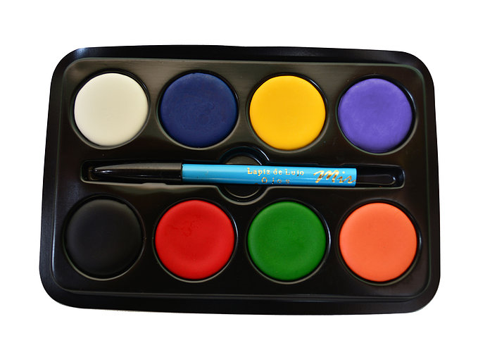 Descubre las mejores marcas de maquillaje artístico y deslumbra con tus creaciones