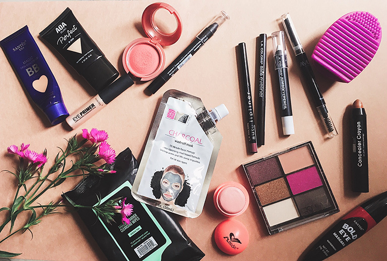 Descubre ofertas irresistibles en maquillaje barato para vender