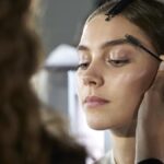 Descubre las mejores opiniones de maquillaje Benefit para un look perfecto