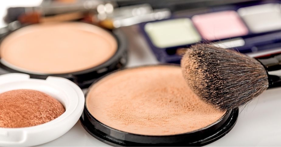 Encuentra la mejor fábrica de maquillaje por mayor y aumenta tus ganancias