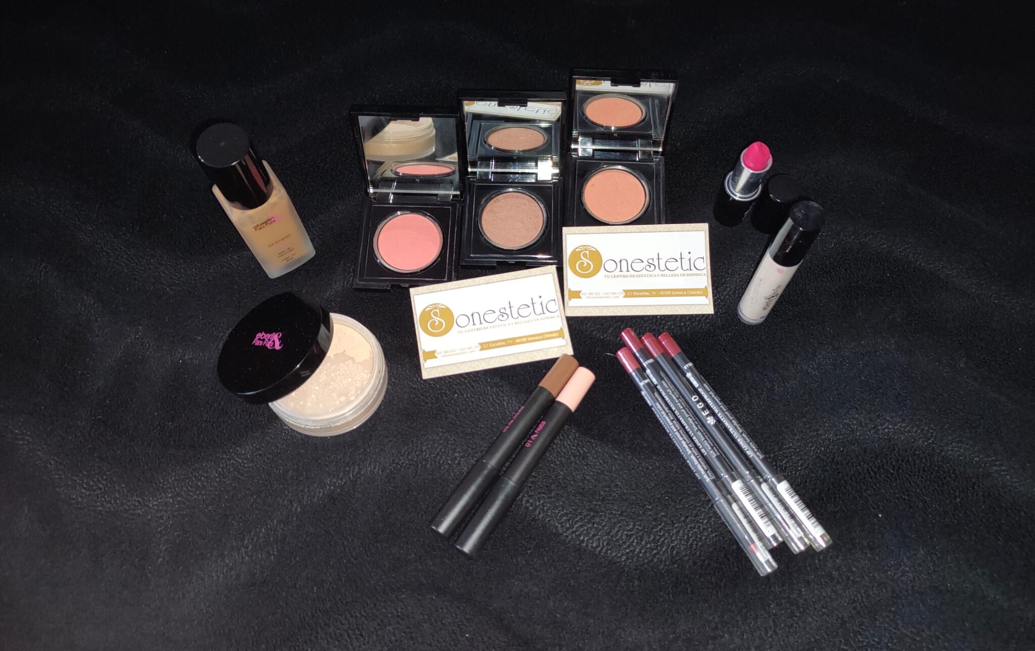Maquillaje por mayor en Miami: Encuentra los mejores precios y variedad de productos.