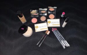¡Descuentos imperdibles en maquillaje! Ahorra en tus productos favoritos.