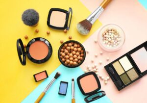 Descubre la Belleza de los productos de maquillaje estético – ¡Encuentra todo lo que necesitas aquí!