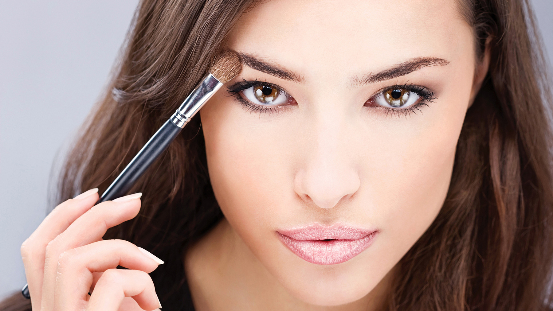 Descubre los mejores productos de maquillaje SHEIN para lucir radiante