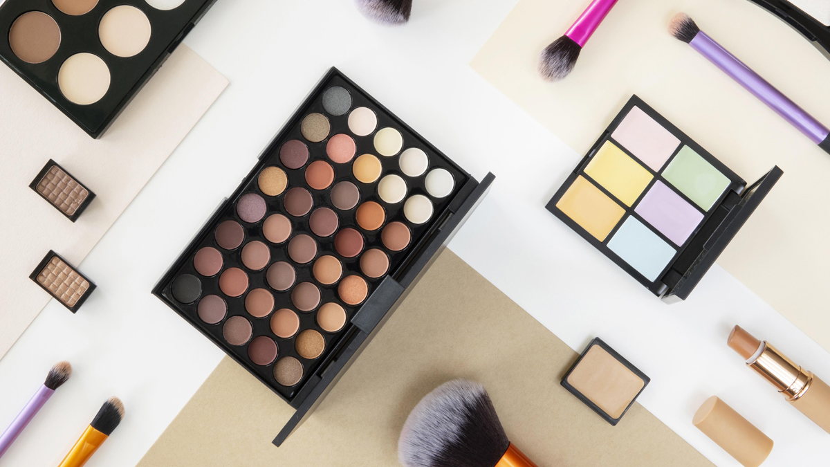 Belleza maquillaje al por mayor y ahorra dinero ahora