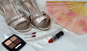 Descubre el calendario de maquillaje más completo y sorprendente