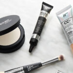 Descubre el maquillaje revolucionario de It Cosmetics. Obtén una Belleza impecable con nuestros productos. Ideal para amantes del maquillaje.