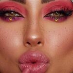 Encuentra el mejor maquillaje MAC en Medellín: ¡Descubre los productos y tendencias más destacados!