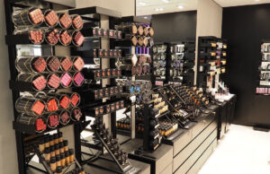 Encuentra los mejores productos de maquillaje MAC en Panamá.