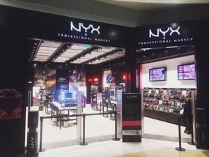 ¡Descubre lo último en maquillaje NYX en Chile! Atrévete a lucir radiante con nuestros productos de alta calidad y tendencia.