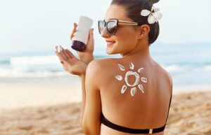 Protege tu piel del sol en verano: consejos para mantenerla saludable y radiante
