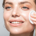Recupera la hidratación con nuestra guía de skincare para piel seca