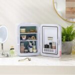 Refresca tu piel con estilo: Mini refrigerador skincare Shein