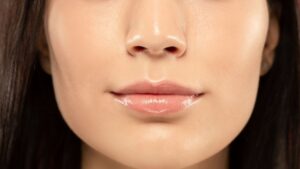 Rejuvenece tu piel con el poder del aceite de moringa