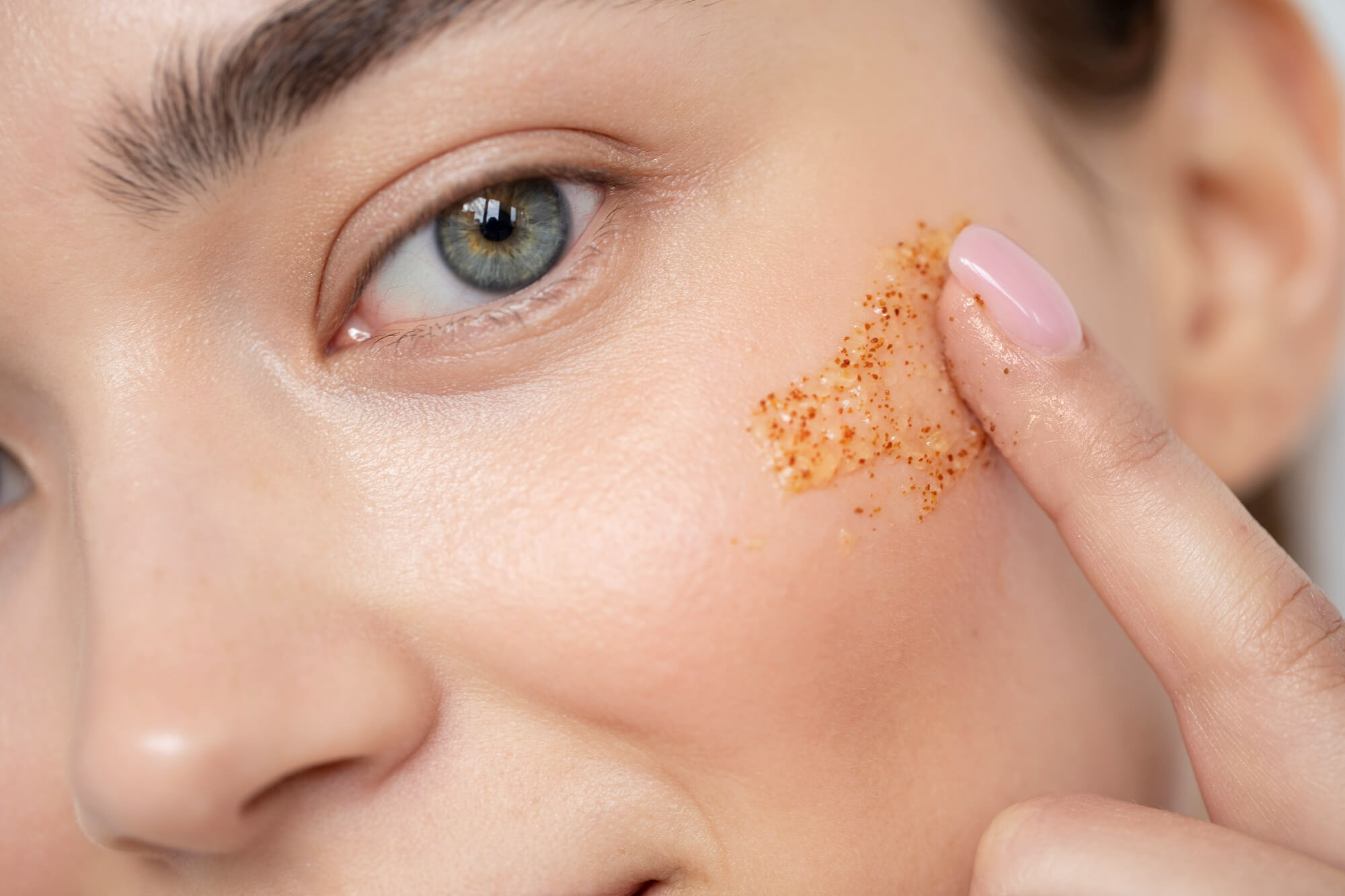 Renueva tu piel con nuestro exfoliante de skincare