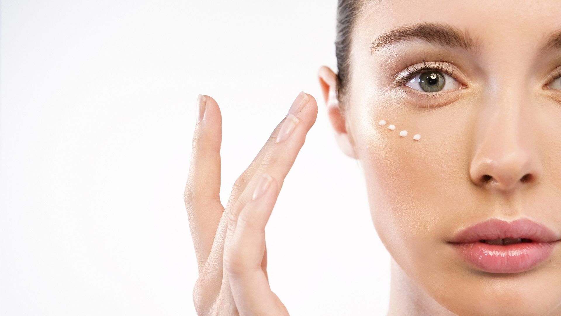 Revitaliza tu mirada con Retinol Super Eye Lift