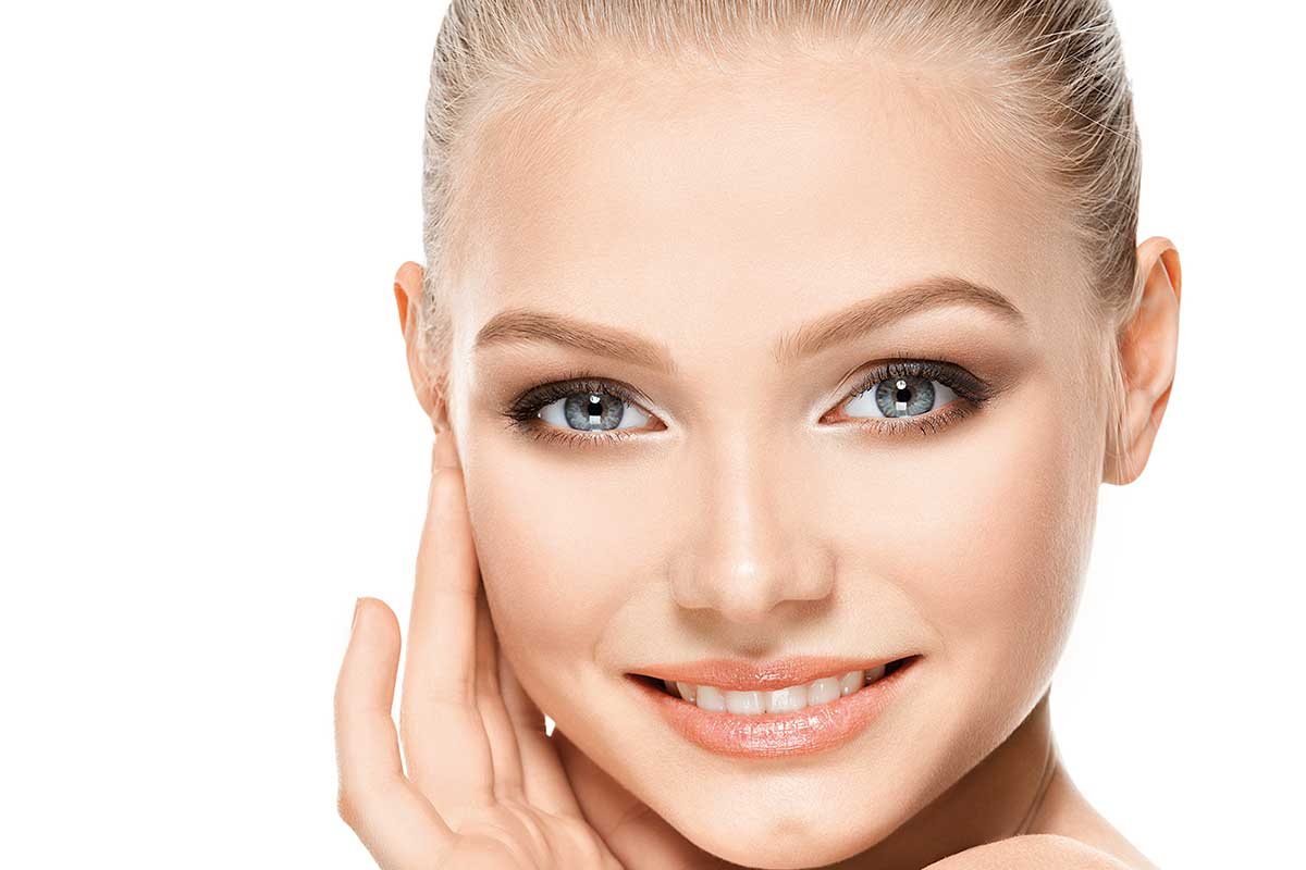 Consigue un acabado perfecto con el mejor corrector de maquillaje.