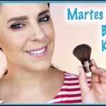 Descubre el maquillaje kabuki para un look impecable y duradero