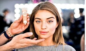 Encuentra el maquillaje perfecto para tu tono de Belleza y luce radiante al instante.