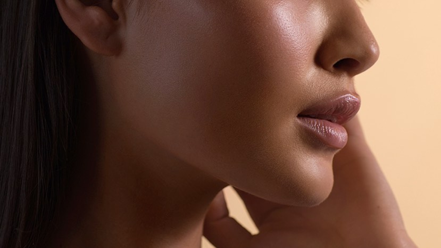 Rutina de cuidado de la piel con vitamina C: ilumina tu rostro
