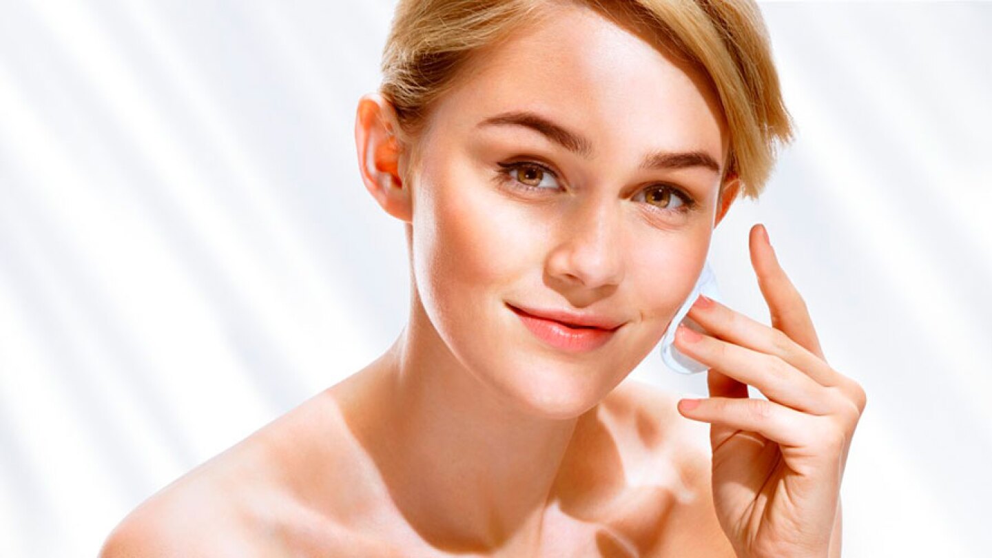 Rutina de cuidado de piel de los 90: ¡Revive la belleza de esa época!