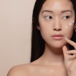 Rutina de cuidado facial coreana: tu piel radiante al despertar