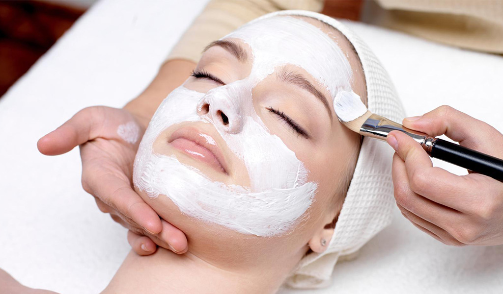Secretos de la piel japonesa: cuidado facial en Australia