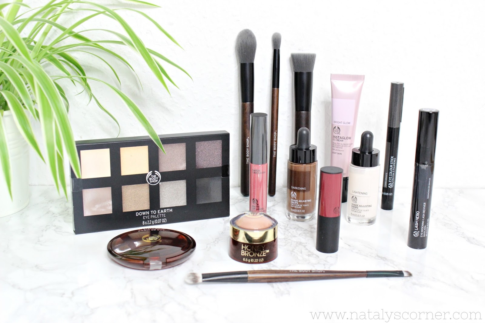 Descubre el completo set de maquillaje Yeri MUA – ¡Resalta tu Belleza al máximo!