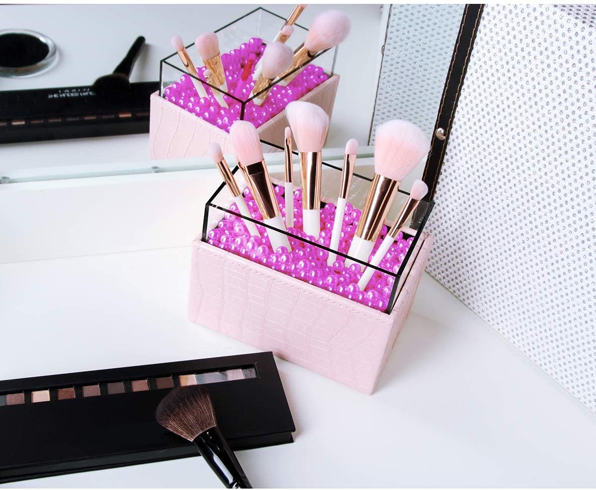 Organiza tus brochas de maquillaje con estilo y elegancia – Soporte para brochas de maquillaje de Barbie