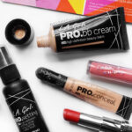Descubre el maquillaje en spray más innovador y fácil de aplicar para un look impecable. Encuentra todo lo que necesitas para una aplicación rápida y uniforme. ¡Dile adiós a los problemas de maquillaje con nuestro spray!