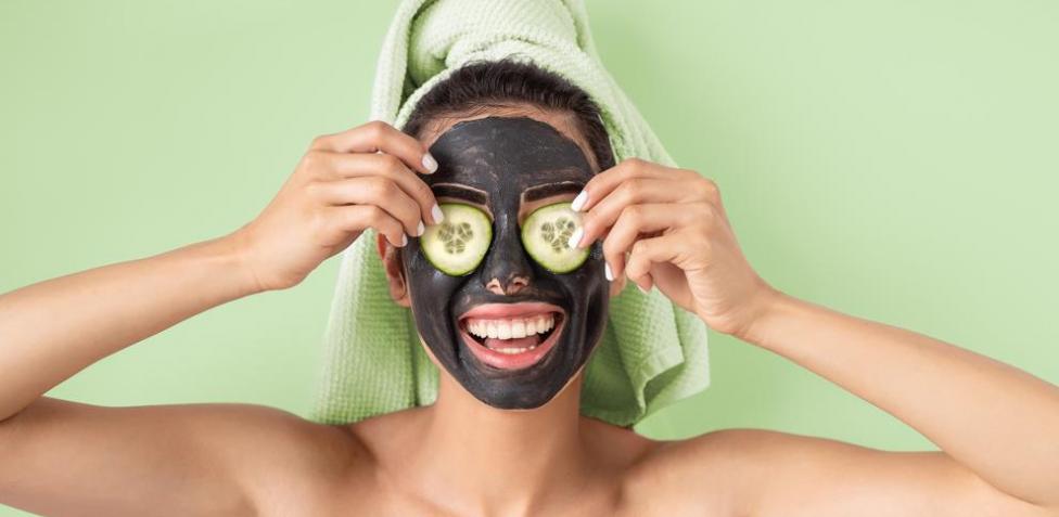 Transforma tu piel con nuestra máquina de belleza para cuidado facial