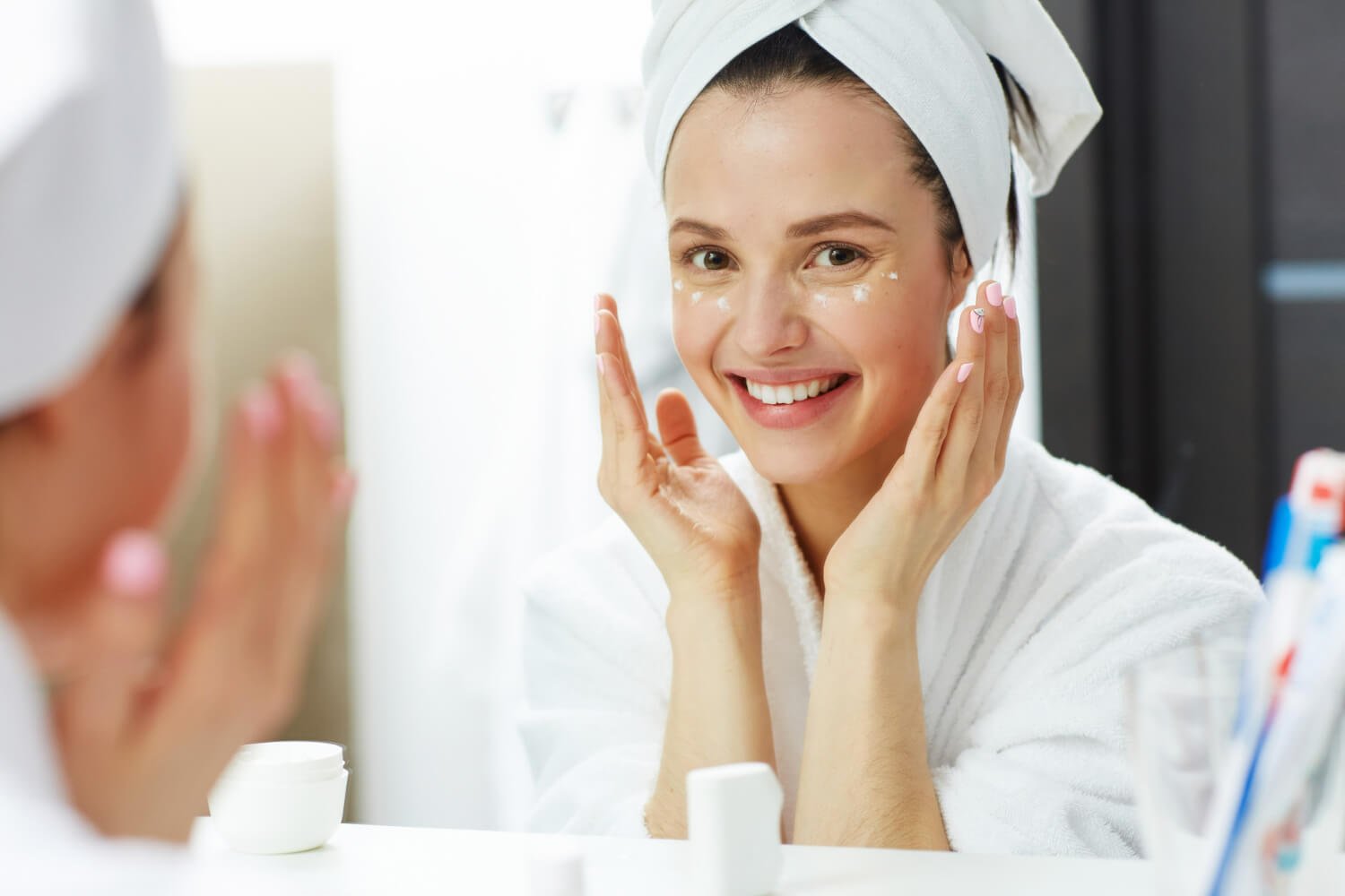 Transforma tu piel con nuestros sets de cuidado facial ordinario