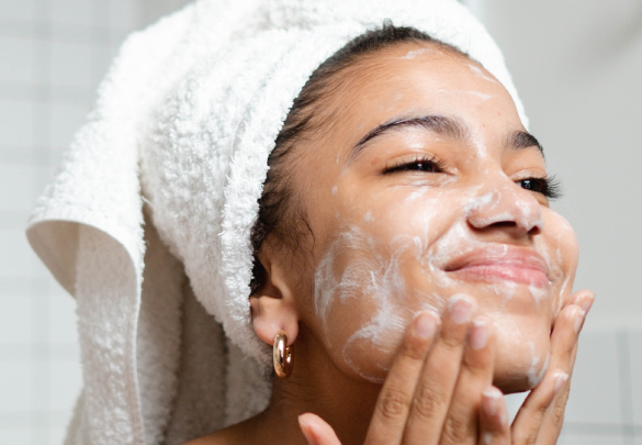 Transforma tu piel con skincare natural: Tips y productos