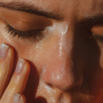 Transforma tu piel: rutina de skincare para acne hormonal